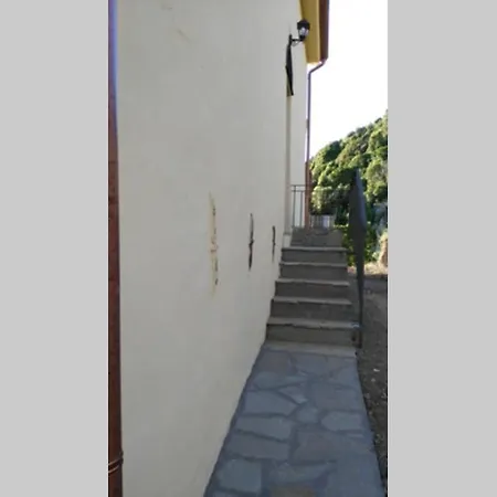 Prázdninový dům Ferula Romantica Mansarda Tra Fiumi E Montagne Sardegna *