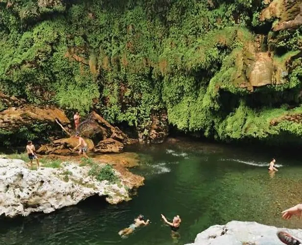 Ferula Romantica Mansarda Tra Fiumi E Montagne Sardegna Seùlo